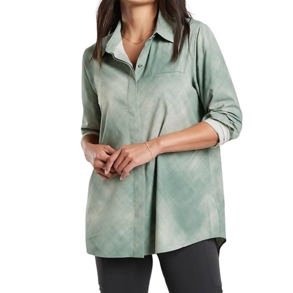Athleta Urbanite High Low Split Cuff Button Down Long Sleeve Top Size XXS
